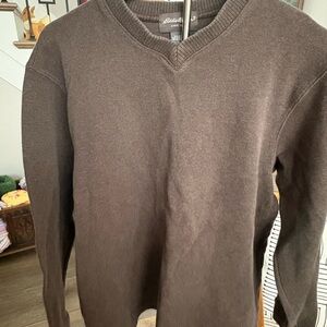 Eddie Bauer Men's Dark Brown V-Neck Sweater